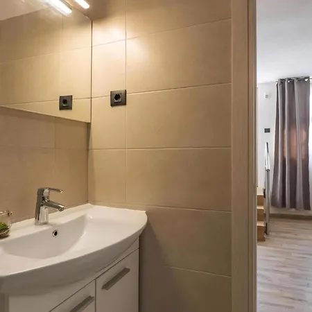 Apartment Lovric 3 Pula